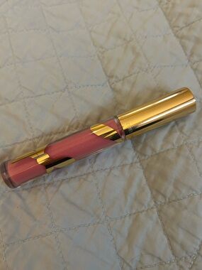 NWT Estée Lauder Lipgloss in Extravagant Pink Shimmer